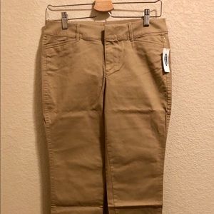 NWT Old Navy Khaki Pixie Chino Pants!